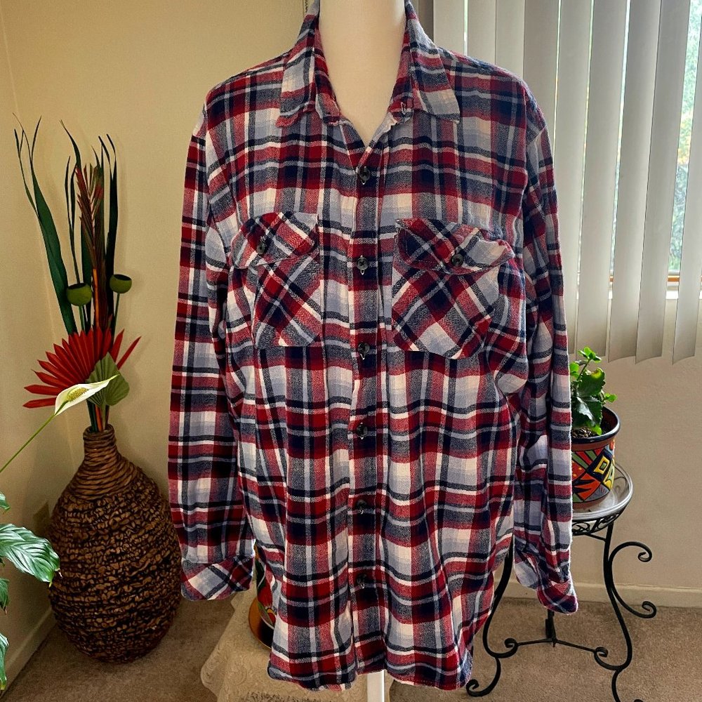 Flannel shirt by California Shirt Co. Long sleeve, size XL. Red/blue/white plaid